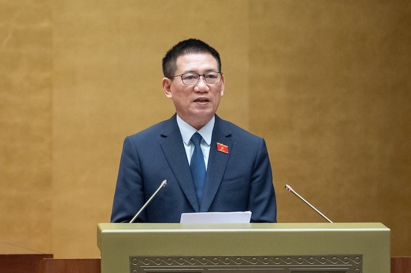 Bộ trưởng Bộ Tài chính Hồ Đức Phớc trình bày Báo cáo ngân sách chiều 23/10.