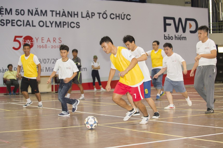 FWD hợp tác với Special Olympics hỗ trợ người thiểu năng trí tuệ tại Việt Nam