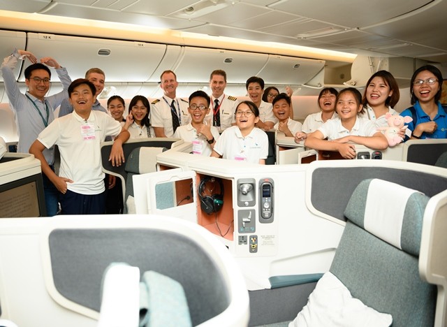 Cathay Pacific chính thức khởi động chương trình “I Can Fly” tại Việt Nam
