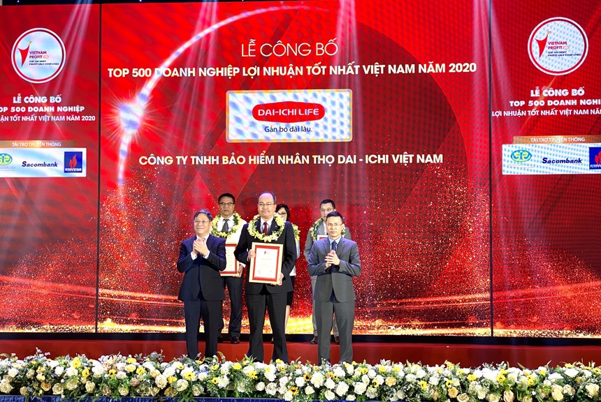 Dai-ichi Life Việt Nam lọt Top 500 doanh nghiệp lợi nhuận tốt nhất Việt Nam năm 2020