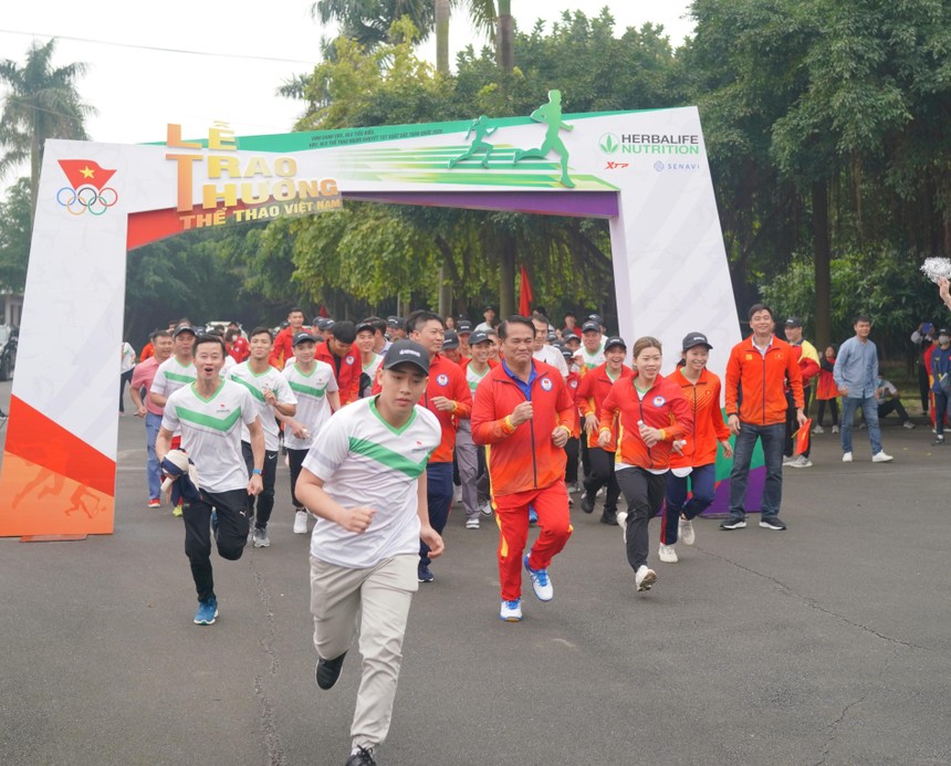 Herbalife Việt Nam đồng hành cùng Tổng cục Thể dục Thể thao tổ chức Ngày chạy Olympic vì sức khỏe toàn dân