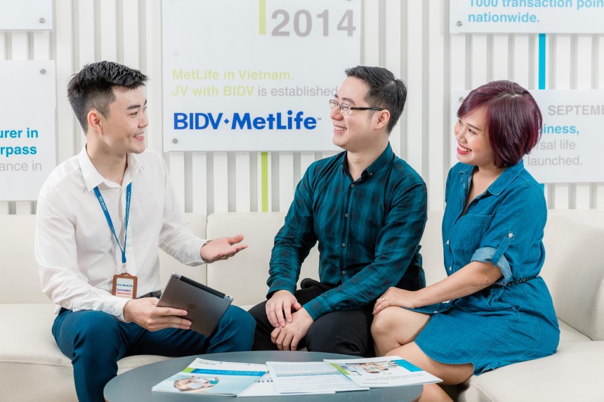 BIDV MetLife tặng quà khởi động chương trình chào hè