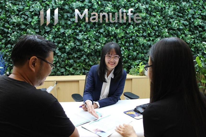 Manulife Việt Nam vượt qua Prudential đứng thứ 2 thị trường nhân thọ về tổng doanh thu