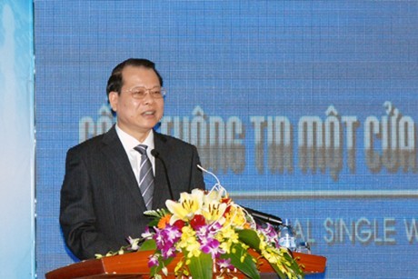 Phó thủ tướng Chính phủ Vũ Văn Ninh phát biểu tại buổi lễ