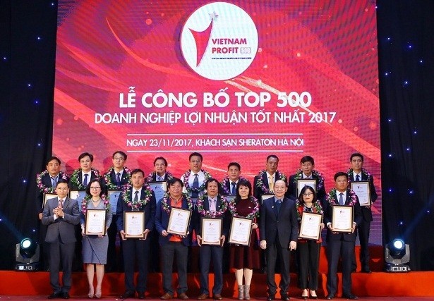 Tổ chức Lễ công bố 500 doanh nghiệp lợi nhuận tốt nhất 2017