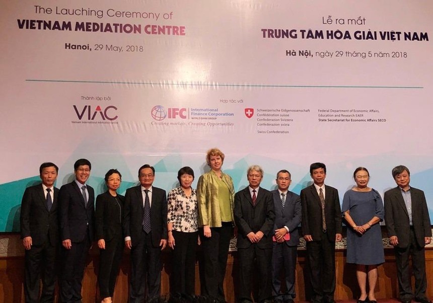 Ra mắt trung tâm hòa giải Việt Nam và công bố quy tắc hòa giải 