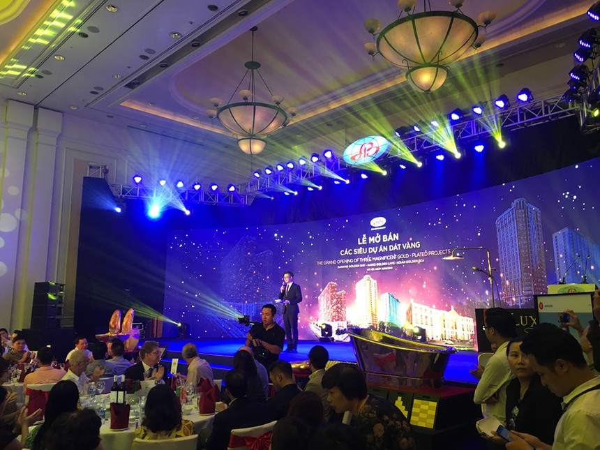 Mở bán 2 siêu dự án tổ hợp khách sạn căn hộ dát vàng tại Hà Nội và Hội An