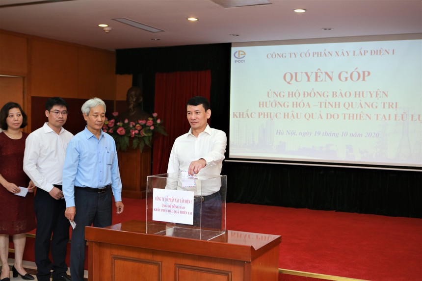 Ban lãnh đạo và cán bộ nhân viên PCC1 tích cực tham gia quyên góp ủng hộ đồng bào miền Trung