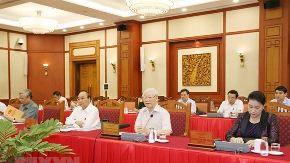 Tập thể Bộ Chính trị dưới sự chủ trì của Tổng Bí thư, Chủ tịch nước Nguyễn Phú Trọng đã làm việc với Ban Thường vụ Đảng uỷ Công an Trung ương - (Ảnh TTXVN).
