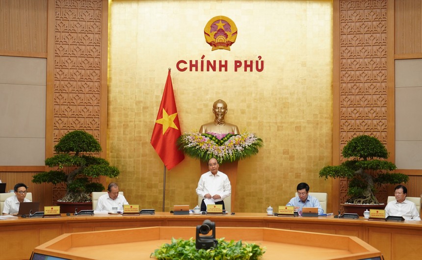 Thủ tướng Nguyễn Xuân Phúc chủ trì phiên họp Chính phủ tháng 9/2020