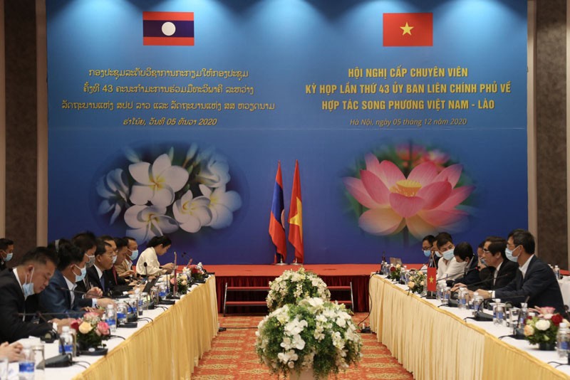 Đề ra giải pháp hữu hiệu, thiết thực thúc đẩy hợp tác phát triển Việt Nam - Lào