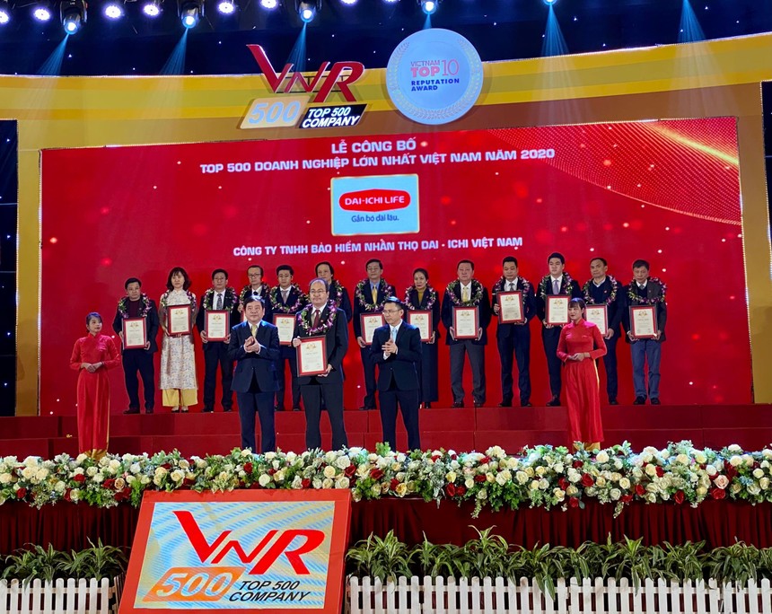 Dai-ichi Life Việt Nam được xếp hạng thứ 100 trong Top 500 Doanh nghiệp lớn nhất Việt Nam năm 2020