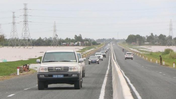 Một đoạn đường Lộ Tẻ - Rạch Sỏi vừa được Bộ GTVT thông xe kỹ thuật vào tháng 10/2020.