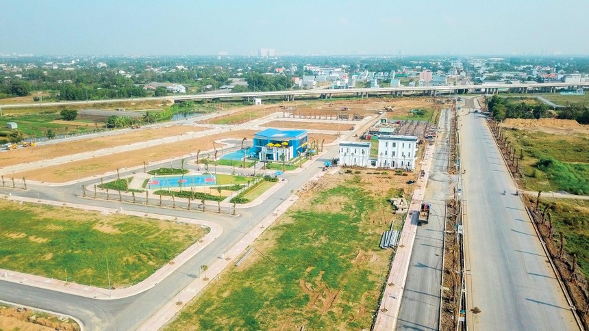 Khu vực Đồng bằng sông Cửu Long có lợi thế về quỹ đất, giá cả và hệ thống hạ tầng giao thông ngày càng hoàn thiện. Ảnh: Việt Dũng