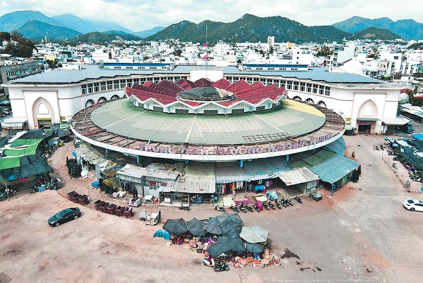 Nha Trang: Dai dẳng di dời chợ Đầm tròn