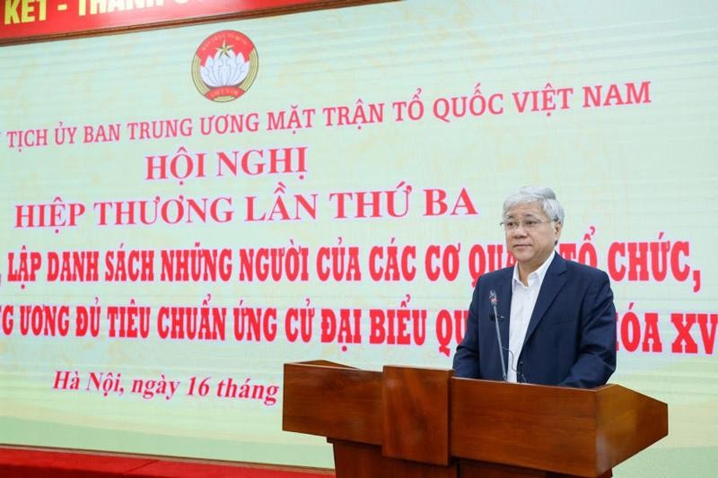 Chủ tịch Ủy ban Trung ương Mặt trận Tổ quốc Việt Nam Đỗ Văn Chiến phát biểu khai mạc.