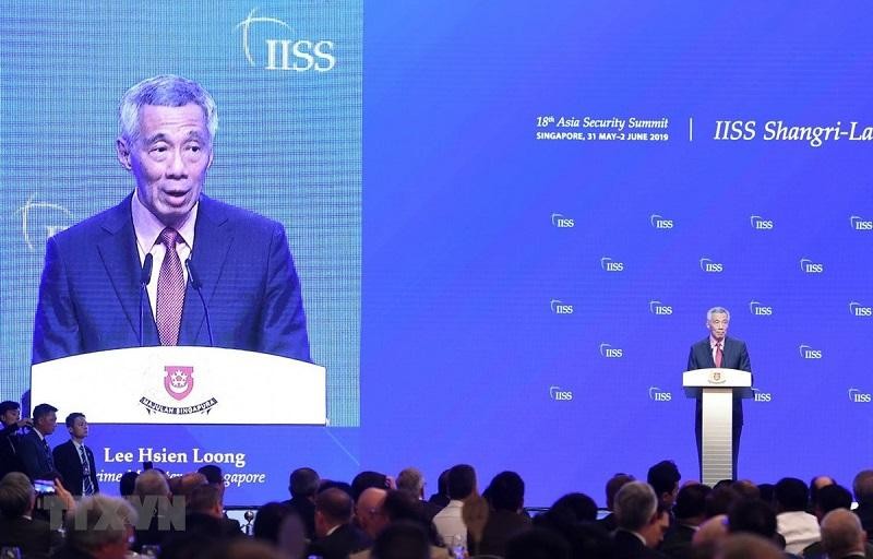 Thủ tướng Singapore Lý Hiển Long phát biểu tại Đối thoại Shangri-La năm 2019 ở Singapore. (Ảnh: AFP/TTXVN)