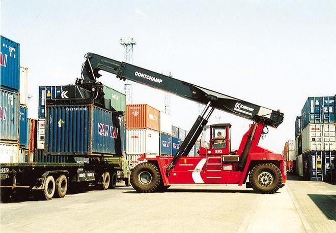 Nguy cơ đứt gãy chuỗi logistics hàng hóa, đặc biệt là hàng hóa xuất nhập khẩu vẫn rất lớn.