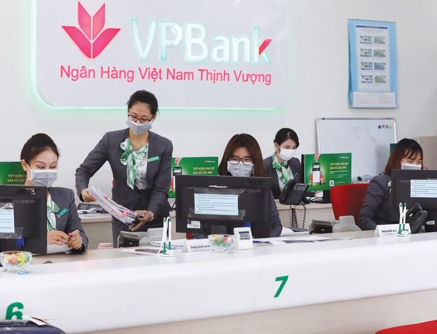 VPBank sắp nhận về khoảng 27.000 tỷ đồng thu nhập từ thương vụ bán FE Credit cho nhà đầu tư Nhật Bản.