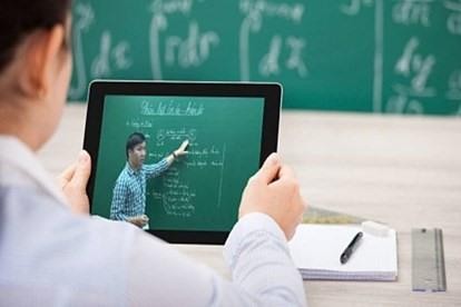Bộ Giáo dục và Đào tạo chỉ đạo nâng chất lượng dạy và học trực tuyến