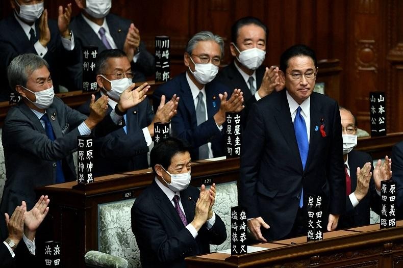 Ông Fumio Kishida, Chủ tịch đảng Dân chủ Tự do được bầu làm Thủ tướng trong một phiên họp triệu tập bất thường của Quốc hội Nhật Bản vào ngày 4/10. Ảnh: AFP