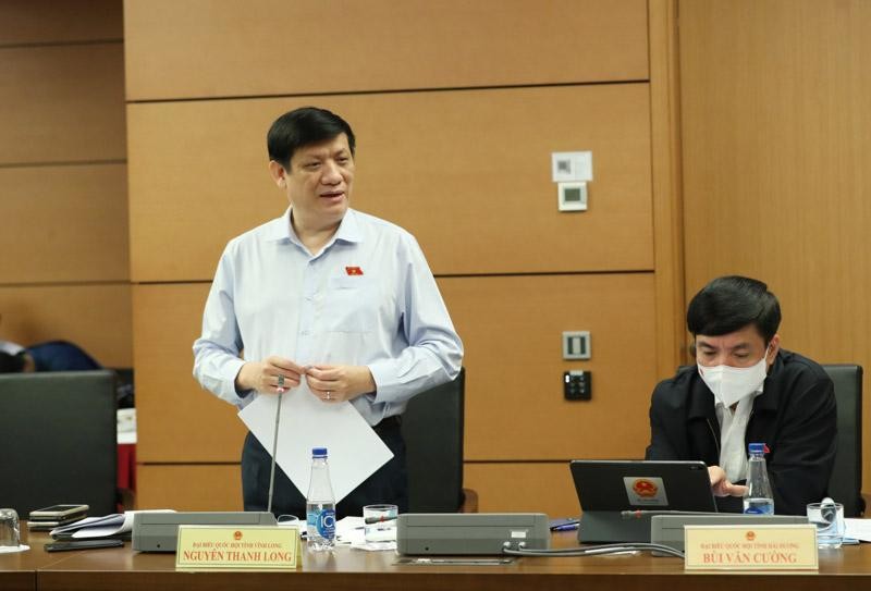 Bộ trưởng Bộ Y tế Nguyễn Thanh Long phát biểu tại tổ (Ảnh: Duy Linh) .