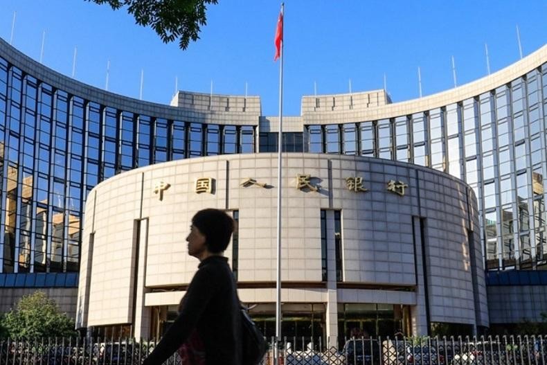 Ngân hàng Trung ương Trung Quốc quyết định hạ 50 điểm cơ bản tỷ lệ dự trữ bắt buộc (RRR) đối với tất cả các ngân hàng kể từ ngày 15/7.
