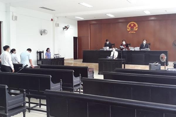Toàn cảnh phiên xét xử ngày 16/11 tại Tòa án nhân dân quận 7, TP.HCM.