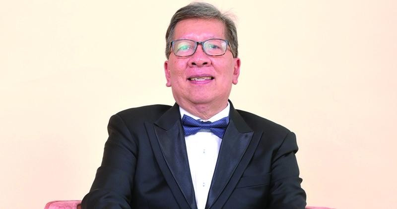 Ông Huỳnh Trung Khánh - cố vấn cấp cao Hội đồng Vàng thế giới tại Singapore, Indonesia, Việt Nam, Phó chủ tịch Hiệp hội Kinh doanh vàng Việt Nam.