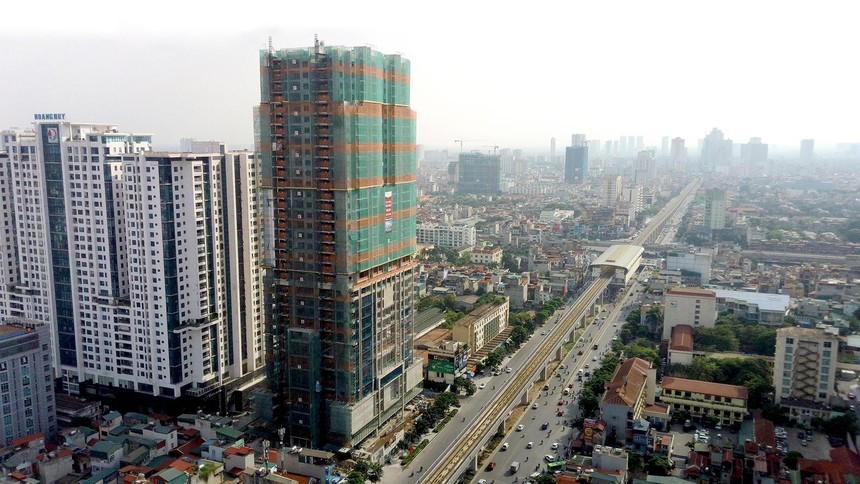 Tiềm năng rộng mở của thị trường bất động sản thu hút nhiều doanh nghiệp ngoài ngành. Ảnh: Dũng Minh