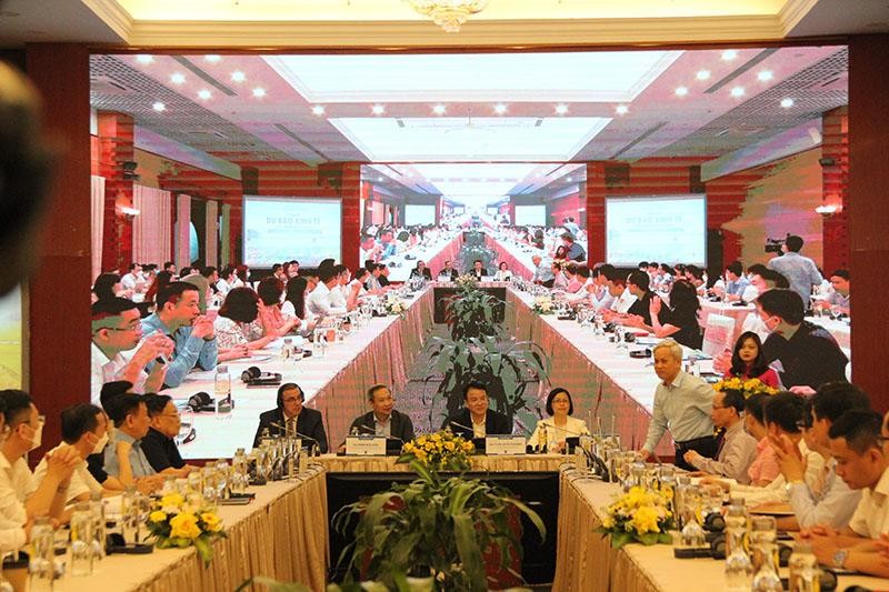 Toàn cảnh Diễn đàn Kinh tế Việt Nam 2022-2023
