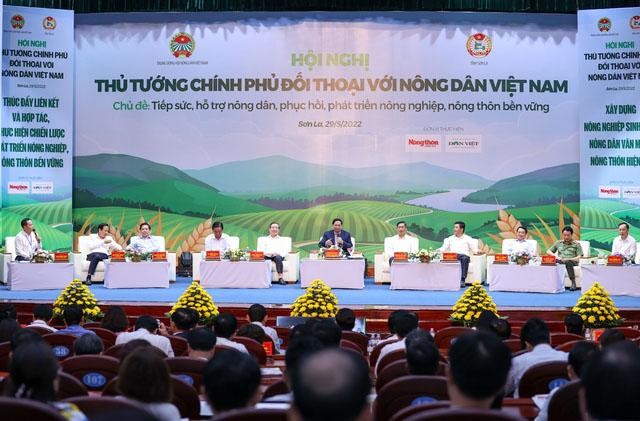 Hội nghị Thủ tướng Chính phủ đối thoại trực tiếp với nông dân Việt Nam ngày 29/5 (Ảnh: Nhật Bắc)