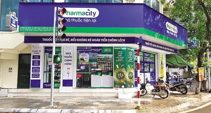 Thiên về tốc độ bành trướng nhanh chóng, Pharmacity đang đứng đầu thị trường về số lượng cửa hàng, song cũng phải tìm kế thoát lỗ