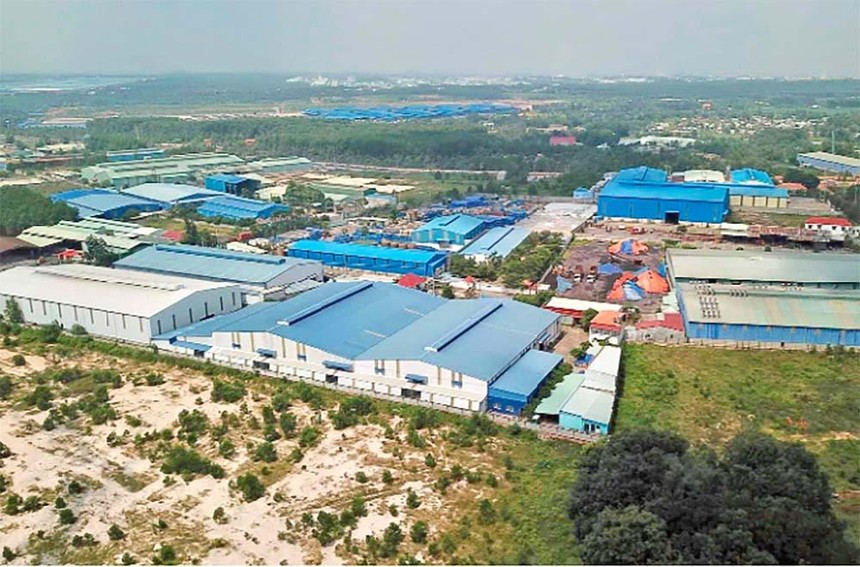 Nhiều nhà xưởng mọc trái phép trong khu hơn 72 ha của Cụm công nghiệp Phước Tân