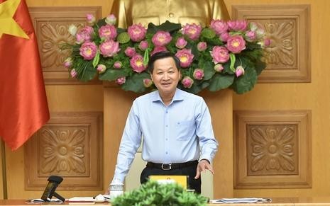 Phó thủ tướng Chính phủ Lê Minh Khái chỉ đạo nghiên cứu giảm thuế VAT, tiêu thụ đặc biệt với xăng dầu.