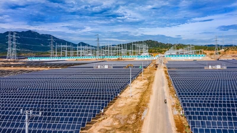 Chính phủ chỉ đạo xử lý dứt điểm các vướng mắc tại Nhà máy điện mặt trời Trung Nam Thuận Nam