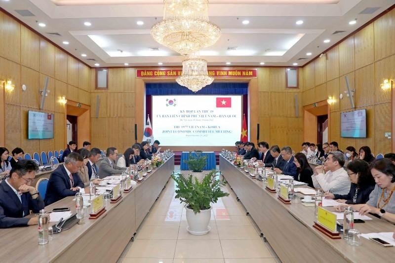 Kỳ họp Ủy ban liên Chính phủ Việt Nam - Hàn Quốc đã thống nhất tiếp tục thúc đẩy hợp tác song phương trên nhiều lĩnh vực
