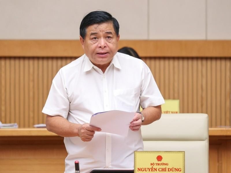 Bộ trưởng Nguyễn Chí Dũng báo cáo tại phiên họp thường kỳ Chính phủ tháng 10/2022. Ảnh: VGP