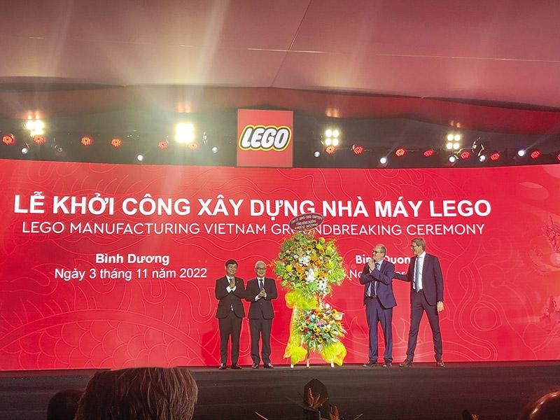 Tập đoàn LEGO khởi công xây dựng nhà máy trị giá hơn 1 tỷ USD tại Bình Dương.