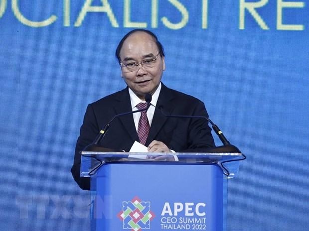 Chủ tịch nước Nguyễn Xuân Phúc phát biểu tại APEC CEO Summit 2022. (Ảnh: TTXVN)
