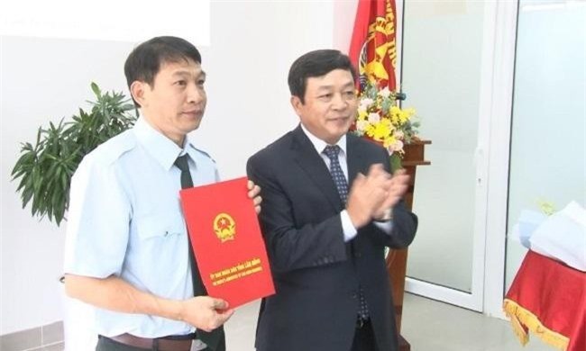 Ông Nguyễn Ngọc Ánh (áo trắng) làm Chánh Thanh tra tỉnh Lâm Đồng từ tháng 6/2019. Ảnh: TL