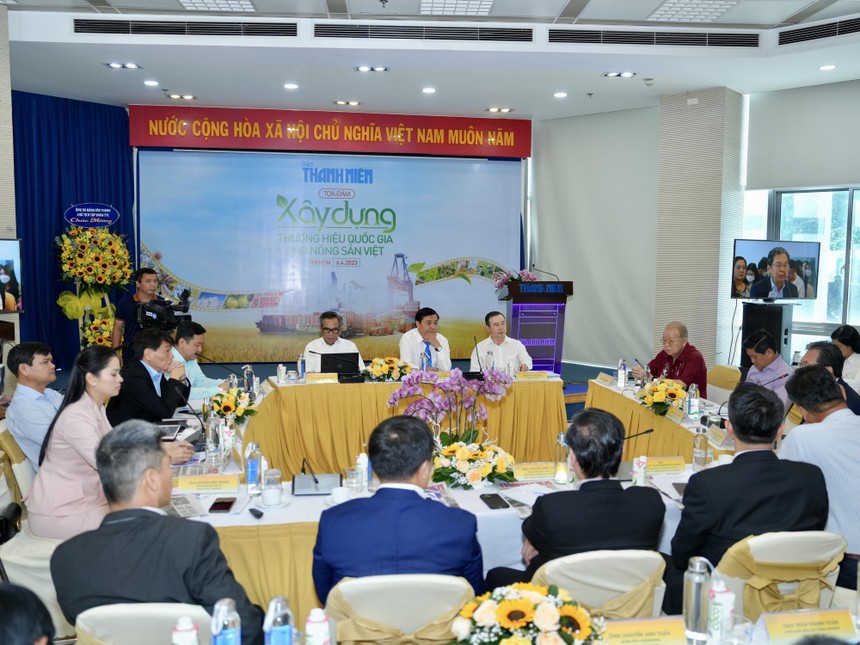 Tọa đàm Xây dựng thương hiệu quốc gia cho nông sản Việt.