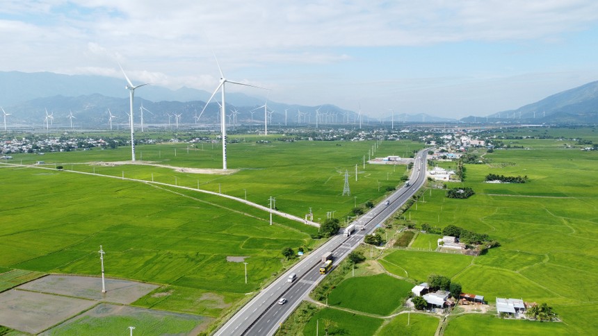 Năng lượng là một trong nhiều lĩnh vực mà tỉnh Ninh Thuận đã chú trọng thu hút đầu tư thời gian qua.