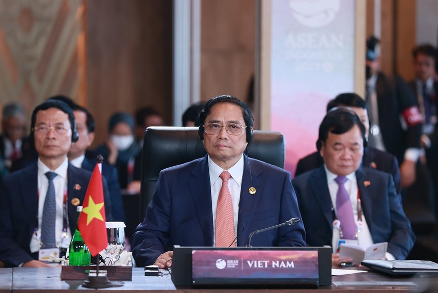 Thủ tướng Chính phủ Phạm Minh Chính dẫn đầu đoàn đại biểu cấp cao Việt Nam dự Hội nghị cấp cao ASEAN lần thứ 42 