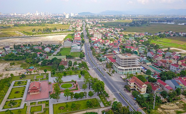 Tỉnh Nghệ An đã thông qua dự thảo đề án mở rộng TP. Vinh với phương án sáp nhập toàn bộ thị xã Cửa Lò và 4 xã của huyện Nghi Lộc