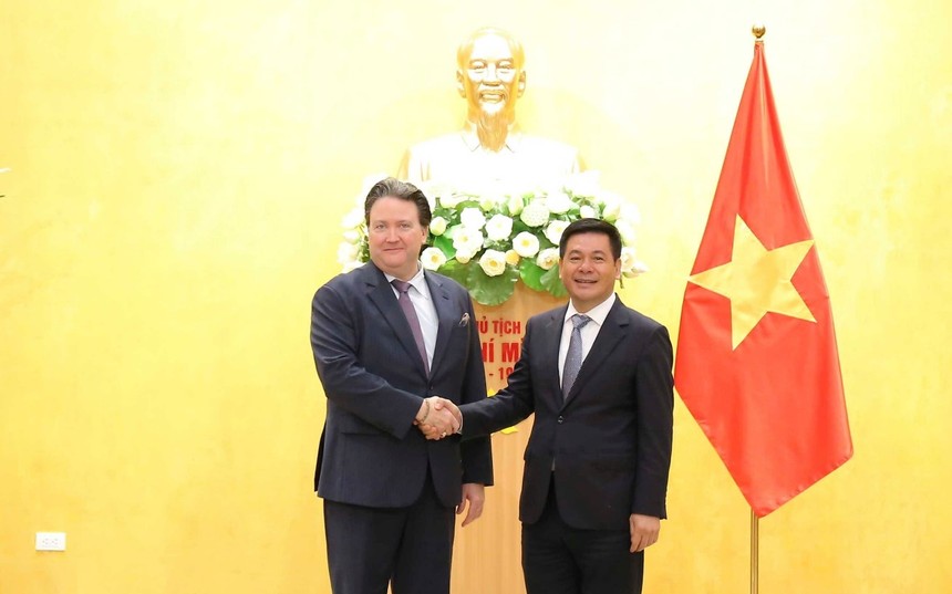 Bộ trưởng Nguyễn Hồng Diên tiếp Đại sứ Mỹ tại Việt Nam, Marc E.Knapper.
