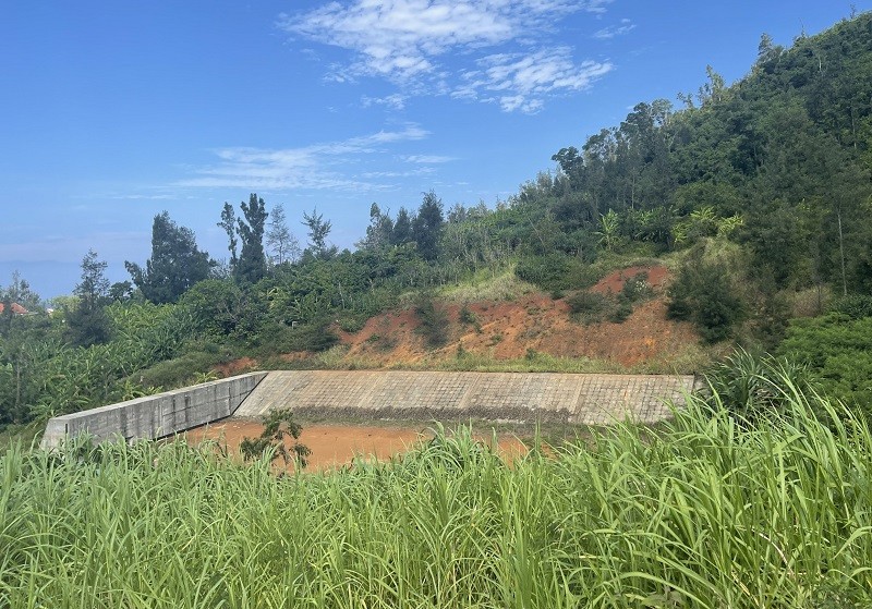 Dự án Hệ thống trữ nước sinh hoạt, kết hợp tưới tiết kiệm cho nông nghiệp đảo Lý Sơn nhiều lần điều chỉnh vẫn không hoàn thành đúng tiến độ.
