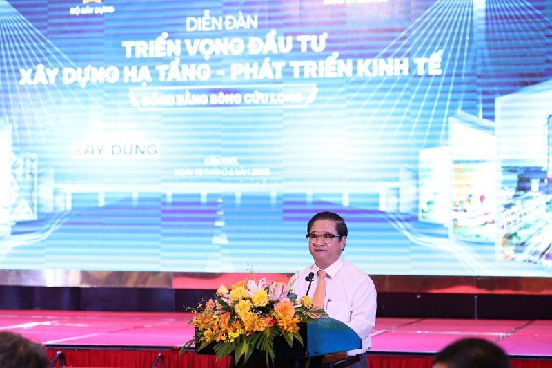 Chủ tịch UBND TP.Cần Thơ Trần Việt Trường đề xuất thực hiện một loạt dự án đòn bẩy thúc đẩy phát triển vùng ĐBSCL