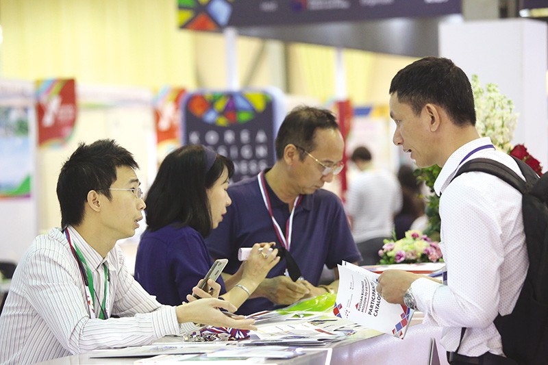 Nhiều chương trình, sự kiện được tổ chức nhằm kéo nhà mua hàng quốc tế tới Việt Nam. Ảnh: Dũng Minh