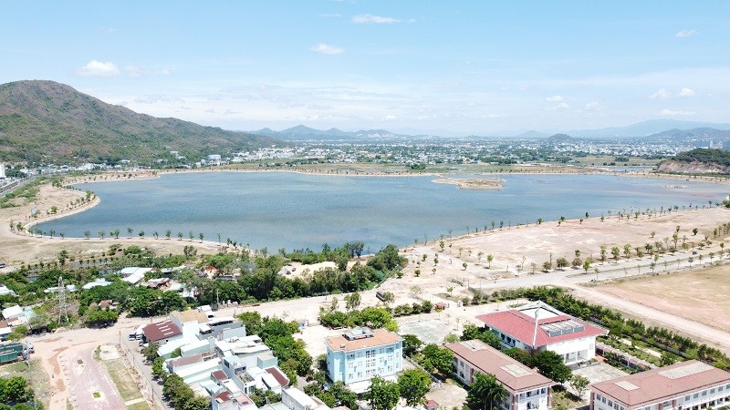 Khu Đô thị - Du lịch - Văn hoá - Thể thao Hồ Phú Hoà với diện tích 286 ha tại TP. Quy Nhơn vừa được UBND tỉnh Bình Định bổ sung vào kế hoạch phát triển nhà ở. 